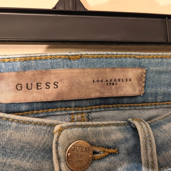 GUESS jeans - Picture 3 of 5